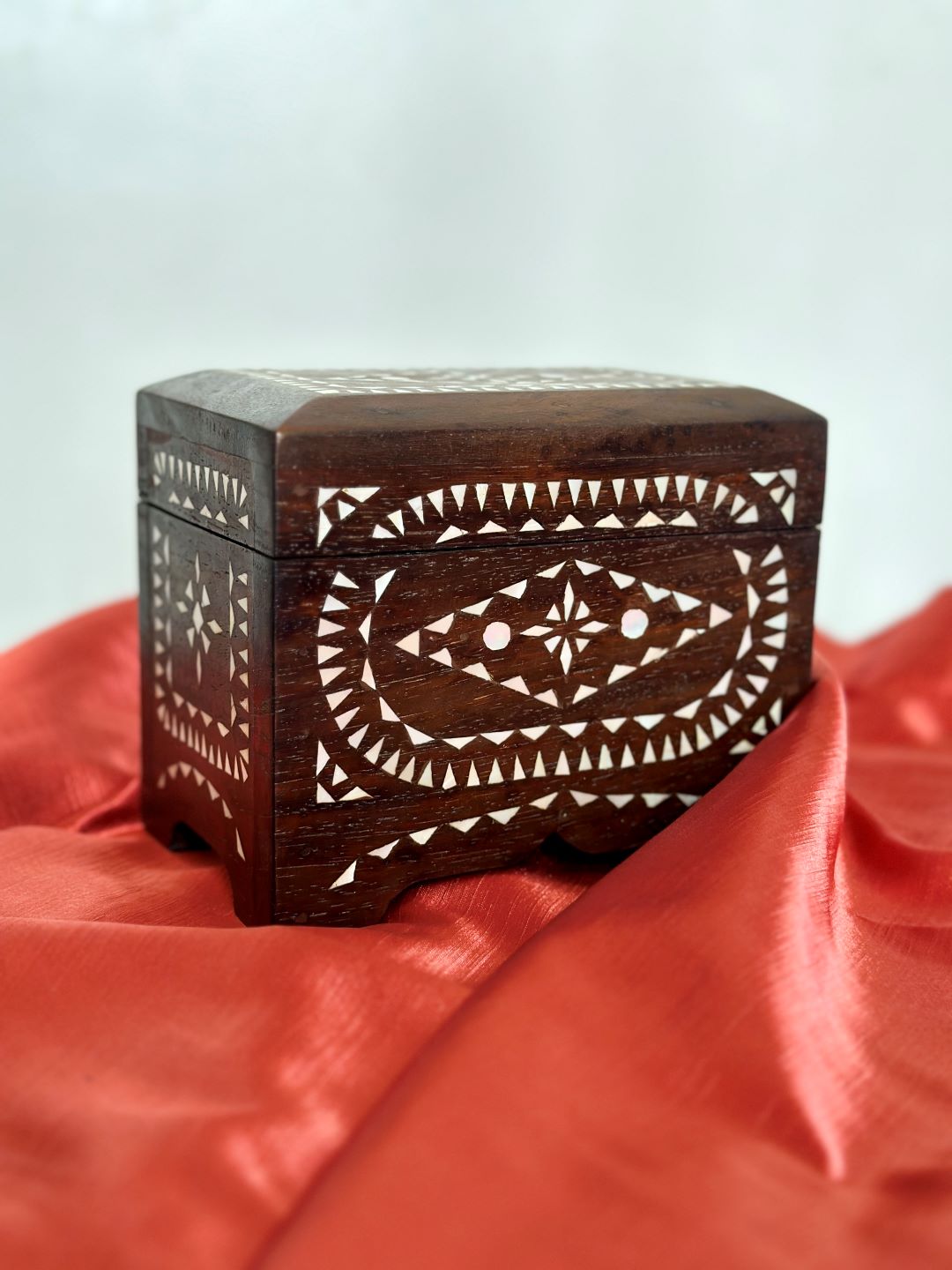 Handmade Maranao baor or wooden chest made of narra with soft padded lining in medium size from Malingkat